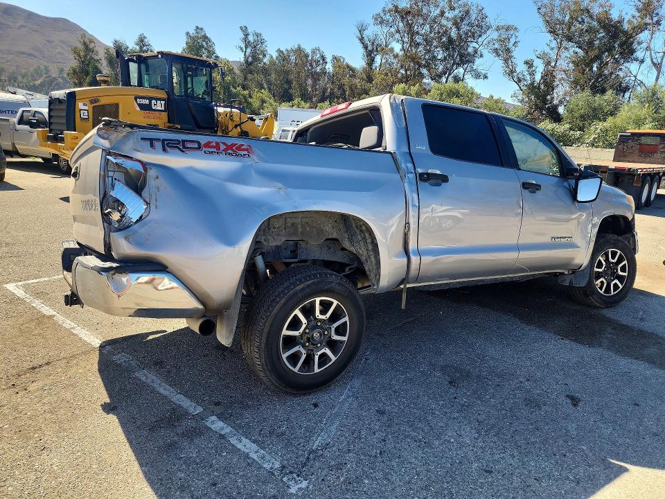 70567706 :رقم المزاد ، 5TFDY5F19GX524675 vin ، 2016 Toyota Tundra مزاد بيع