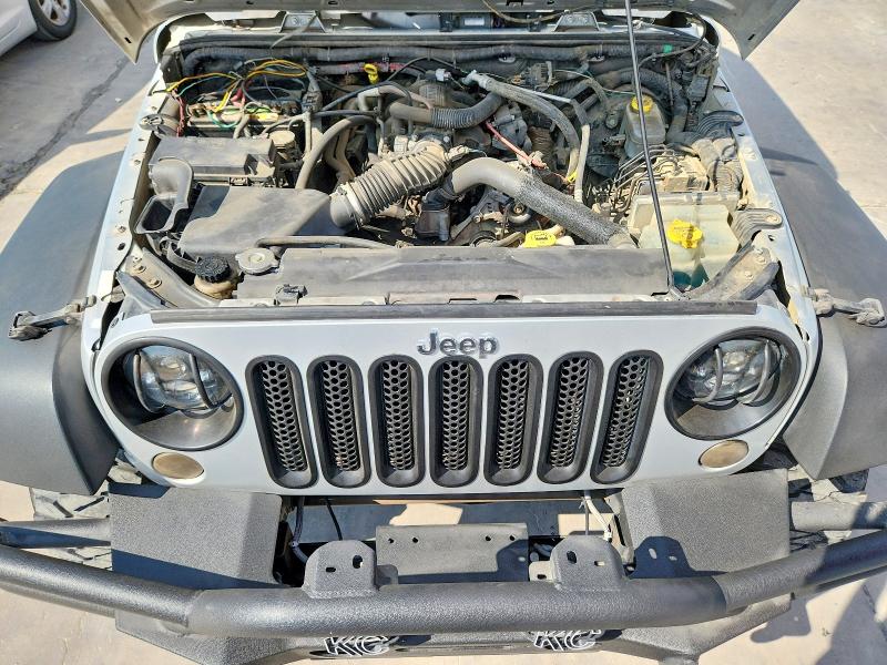 68193226 :رقم المزاد ، 1J4BA3H19AL157573 vin ، 2010 Jeep Wrangler Unlimited مزاد بيع