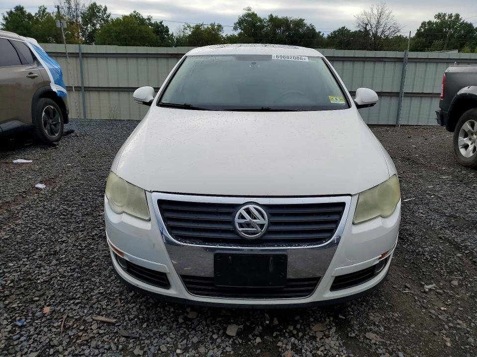 Aukcja sprzedaży 2010 Volkswagen Passat, vin: WVWJM7AN7AE154530, numer aukcji: 69682086