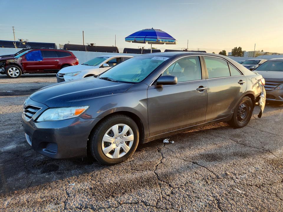 69822756 :رقم المزاد ، 4T1BF3EK2BU164960 vin ، 2011 Toyota Camry مزاد بيع