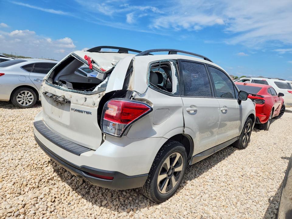 68208446 :رقم المزاد ، JF2SJABCXJH478448 vin ، 2018 Subaru Forester مزاد بيع