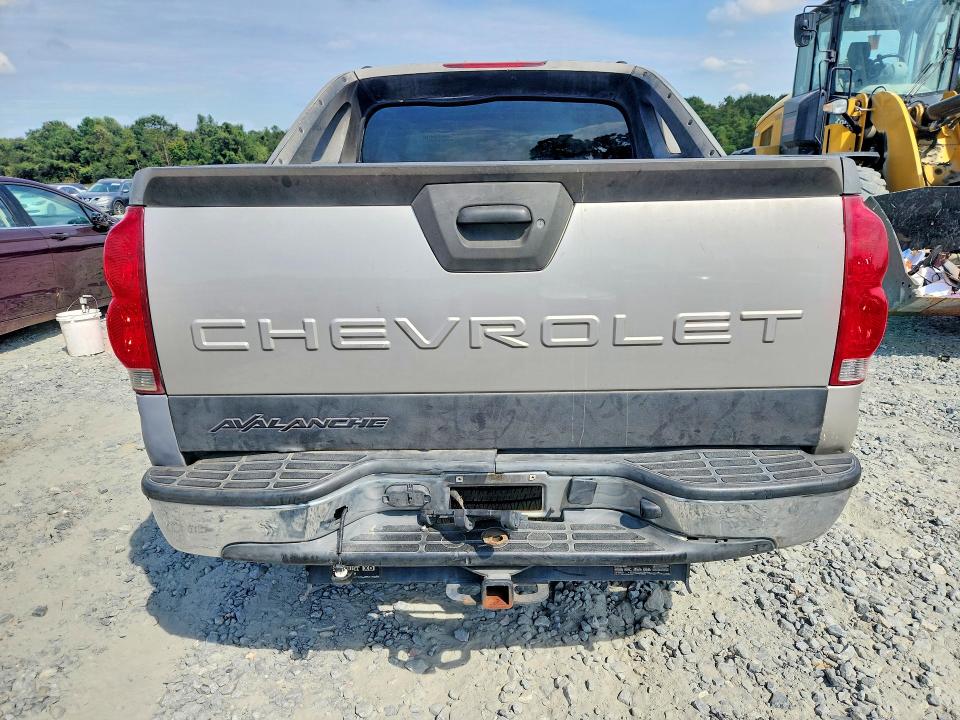 69944806 :رقم المزاد ، 3GNEC12Z05G193002 vin ، 2005 Chevrolet Avalanche مزاد بيع