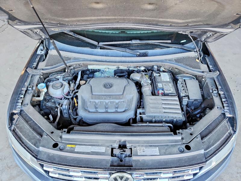 Продажа на аукционе авто 2018 Volkswagen Tiguan, vin: 3VV2B7AXXJM069155, номер лота: 70847336