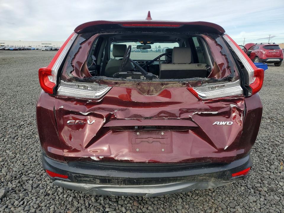 71059306 :رقم المزاد ، 2HKRW2H8XJH620807 vin ، 2018 Honda Cr-v مزاد بيع