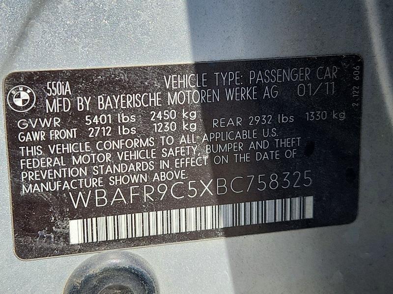 67773436 :رقم المزاد ، WBAFR9C5XBC758325 vin ، 2011 Bmw 550 مزاد بيع