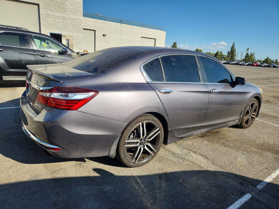 Продажа на аукционе авто 2016 Honda Accord, vin: 1HGCR2F50GA193497, номер лота: 70646456