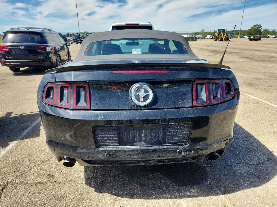 Auction sale of the 2014 Ford Mustang, vin: 1ZVBP8EM6E5239252, lot number: 68359736