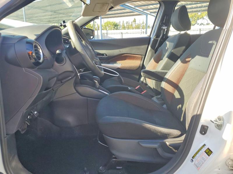 67377746 :رقم المزاد ، 3N1CP5DV1LL493371 vin ، 2020 Nissan Kicks مزاد بيع