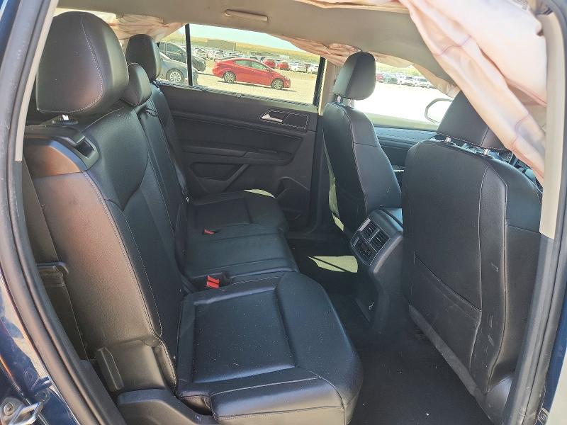 68999766 :رقم المزاد ، 1V2KR2CA0JC553258 vin ، 2018 Volkswagen Atlas مزاد بيع