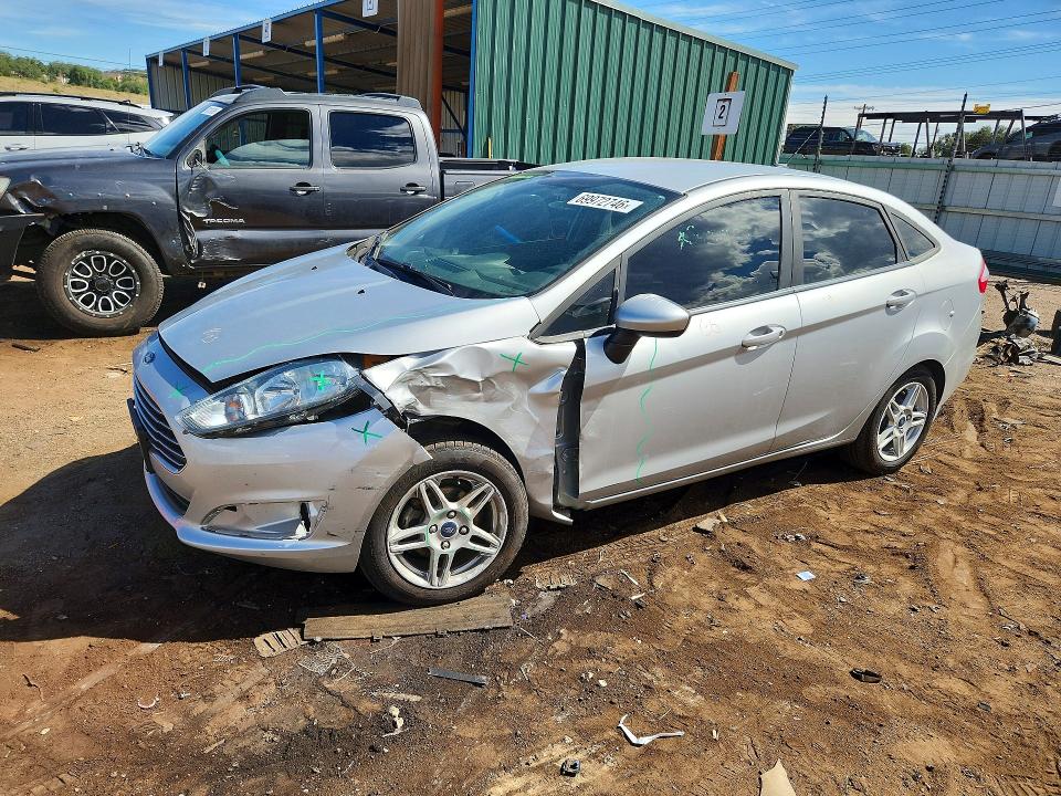 69972746 :رقم المزاد ، 3FADP4BJ0KM119960 vin ، 2019 Ford Fiesta مزاد بيع