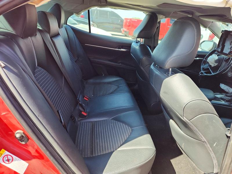 69167146 :رقم المزاد ، 4T1B11HK8KU161446 vin ، 2019 Toyota Camry مزاد بيع