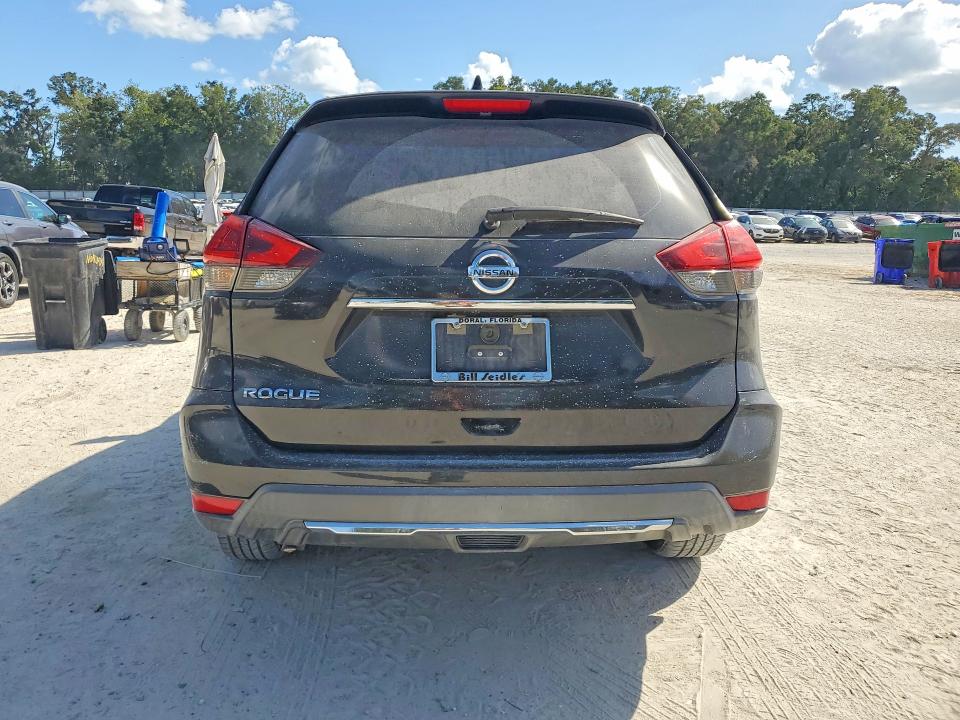 69368536 :رقم المزاد ، KNMAT2MT2JP584079 vin ، 2018 Nissan Rogue مزاد بيع