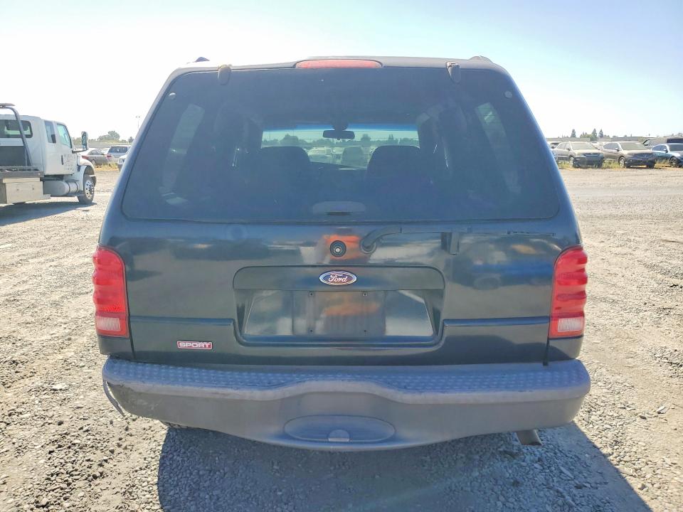 Продажа на аукционе авто 2002 Ford Explorer, vin: 1FMCU60E32UB47503, номер лота: 70903766