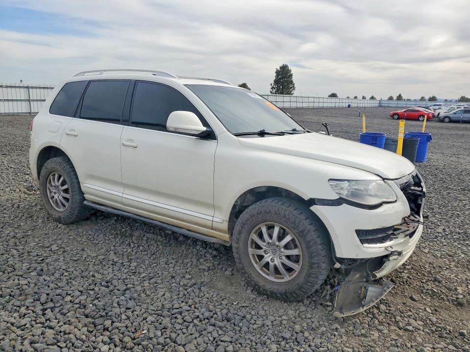 Продаж на аукціоні авто 2010 Volkswagen Touareg, vin: WVGAK7A93AD003419, номер лоту: 70564376