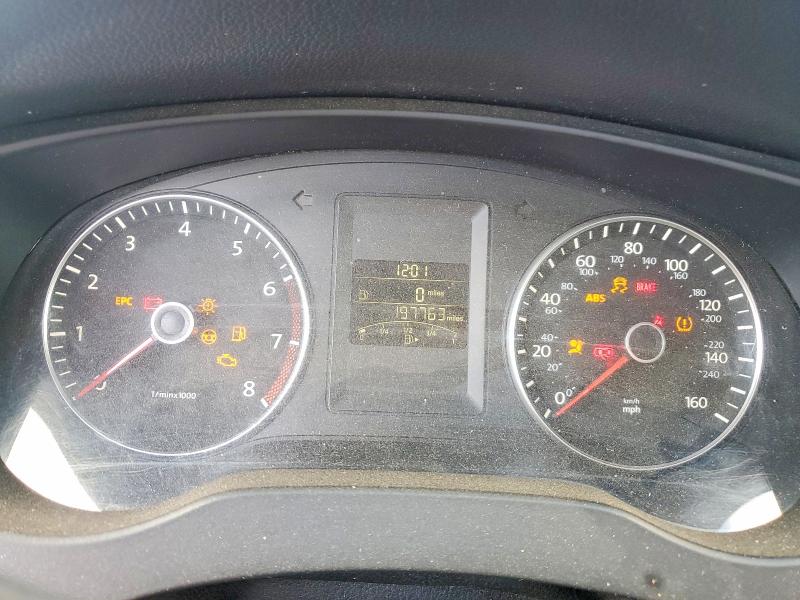 68040756 :رقم المزاد ، 3VWD17AJ2EM223429 vin ، 2014 Volkswagen Jetta مزاد بيع