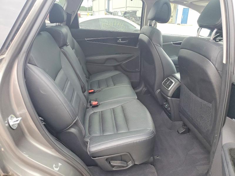 2016 Kia Sorento მანქანა იყიდება აუქციონზე, vin: 5XYPKDA56GG086851, აუქციონის ნომერი: 67519366