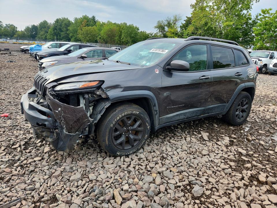 2014 Jeep Cherokee მანქანა იყიდება აუქციონზე, vin: 1C4PJMBS1EW310552, აუქციონის ნომერი: 67079786
