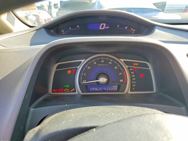 70115886 :رقم المزاد ، 19XFA1F50AE058666 vin ، 2010 Honda Civic مزاد بيع