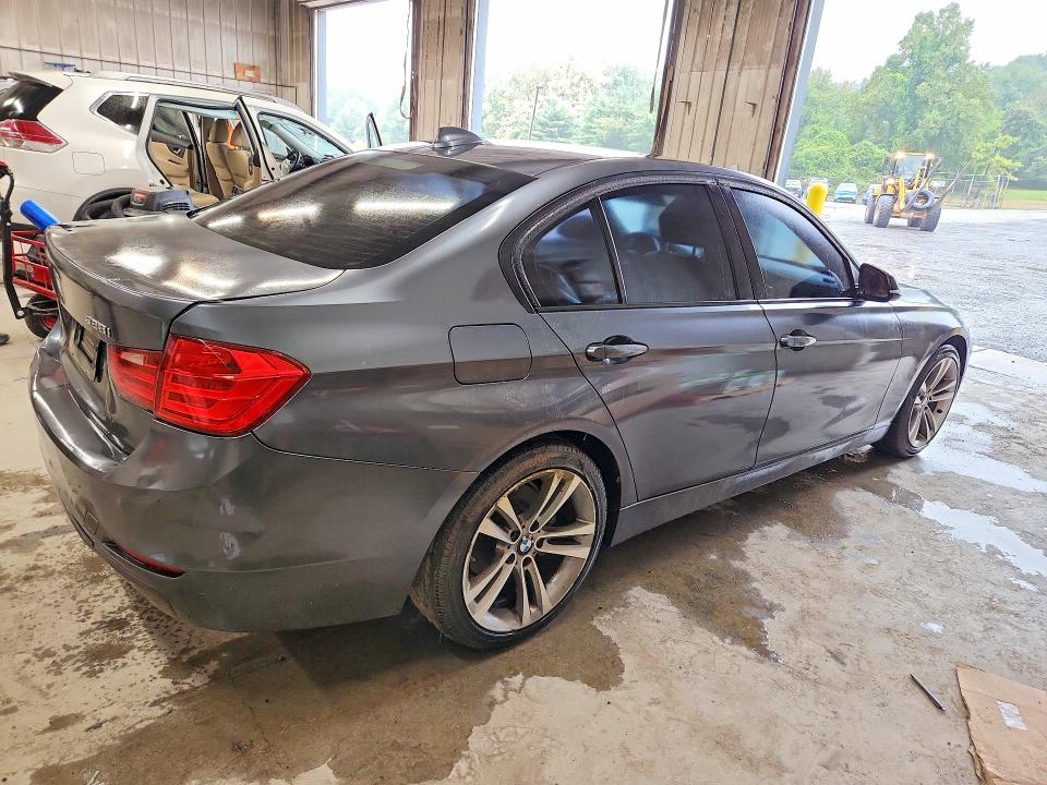 69771646 :رقم المزاد ، WBA3A5G50DNN66075 vin ، 2013 Bmw 328 مزاد بيع