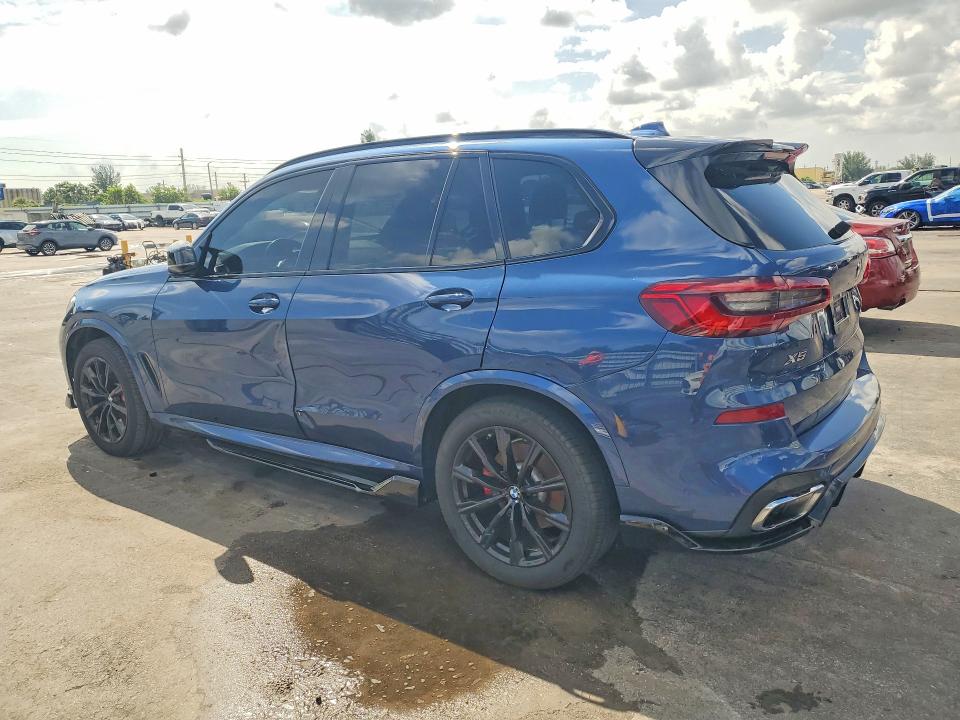 68402066 :رقم المزاد ، 5UXJU2C58KLN64748 vin ، 2019 Bmw X5 مزاد بيع