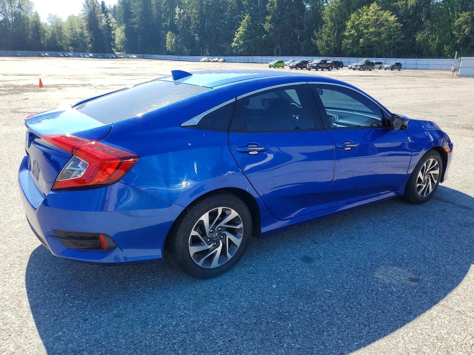 68603456 :رقم المزاد ، 2HGFC2F73HH571136 vin ، 2017 Honda Civic مزاد بيع