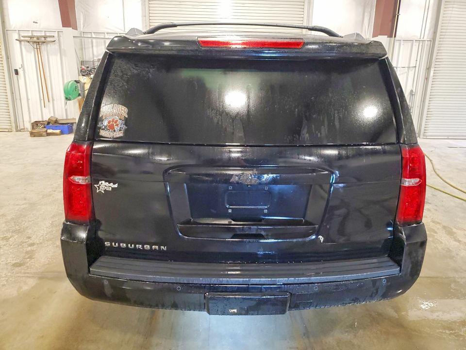 Продаж на аукціоні авто 2016 Chevrolet Suburban, vin: 1GNSKHKCXGR419656, номер лоту: 69252036