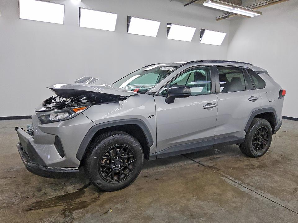 2021 Toyota Rav4 მანქანა იყიდება აუქციონზე, vin: 2T3H1RFV2MW136249, აუქციონის ნომერი: 66007046