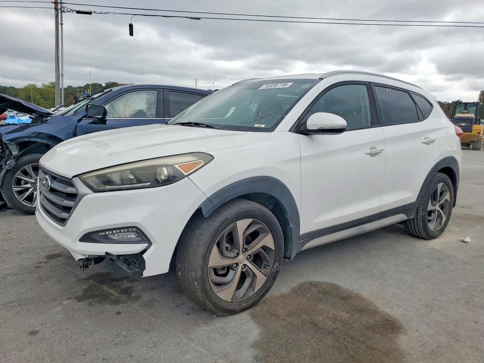 70326776 :رقم المزاد ، KM8J33A21HU436689 vin ، 2017 Hyundai Tucson مزاد بيع