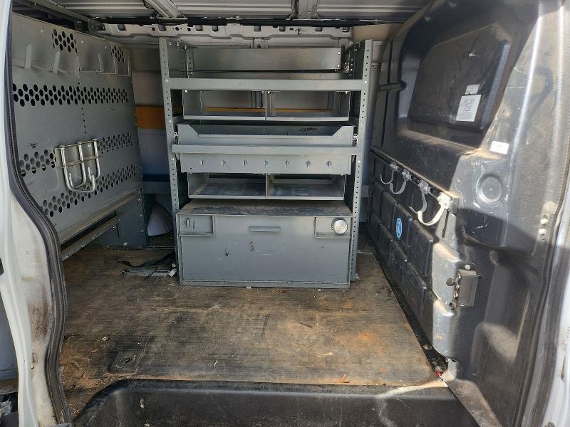 69492986 :رقم المزاد ، 1GCWGAFP7L1258949 vin ، 2020 Chevrolet Express G2500 مزاد بيع