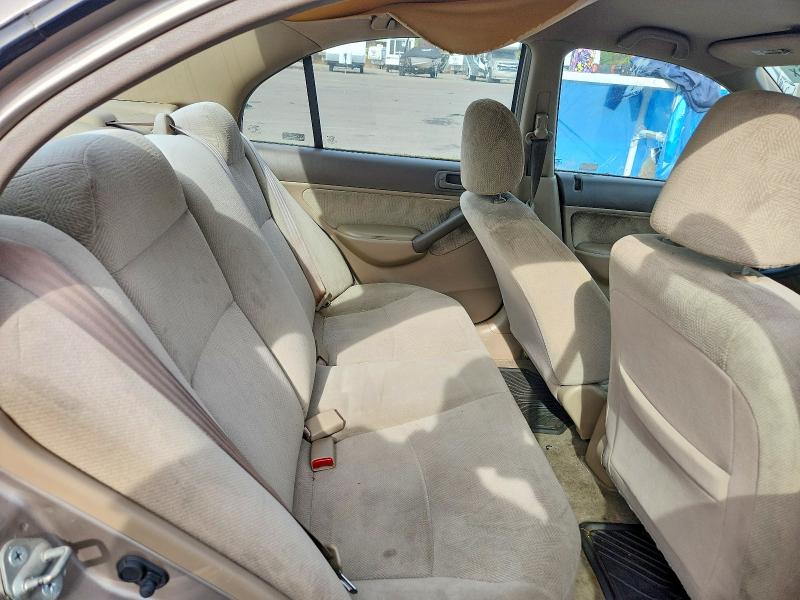 70499986 :رقم المزاد ، 2HGES16571H575865 vin ، 2001 Honda Civic مزاد بيع