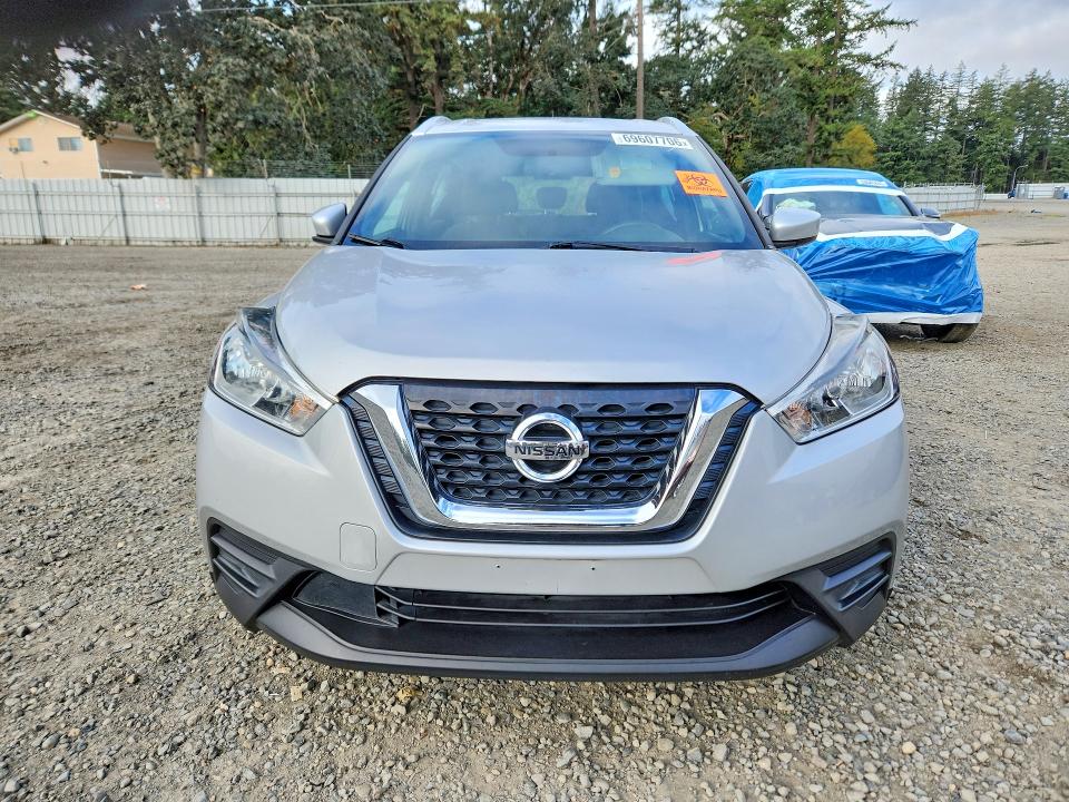 69607706 :رقم المزاد ، 3N1CP5CU9KL545398 vin ، 2019 Nissan Kicks مزاد بيع