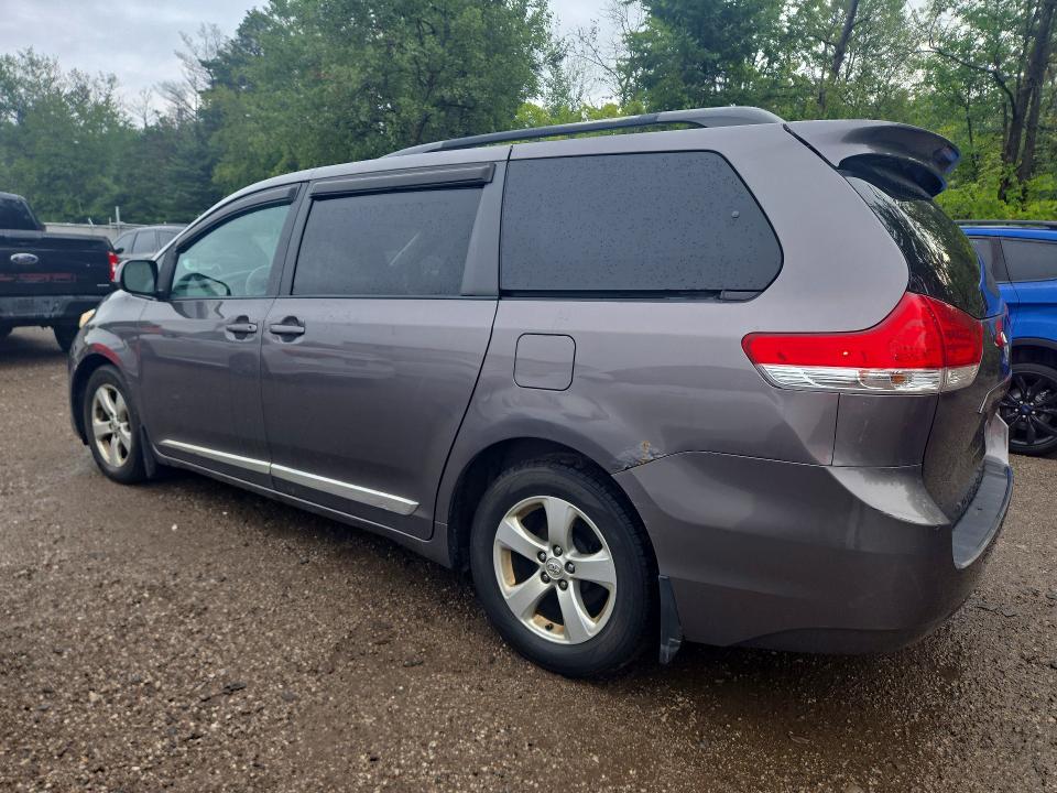 Продажа на аукционе авто 2011 Toyota Sienna, vin: 5TDKK3DC1BS161532, номер лота: 66554646
