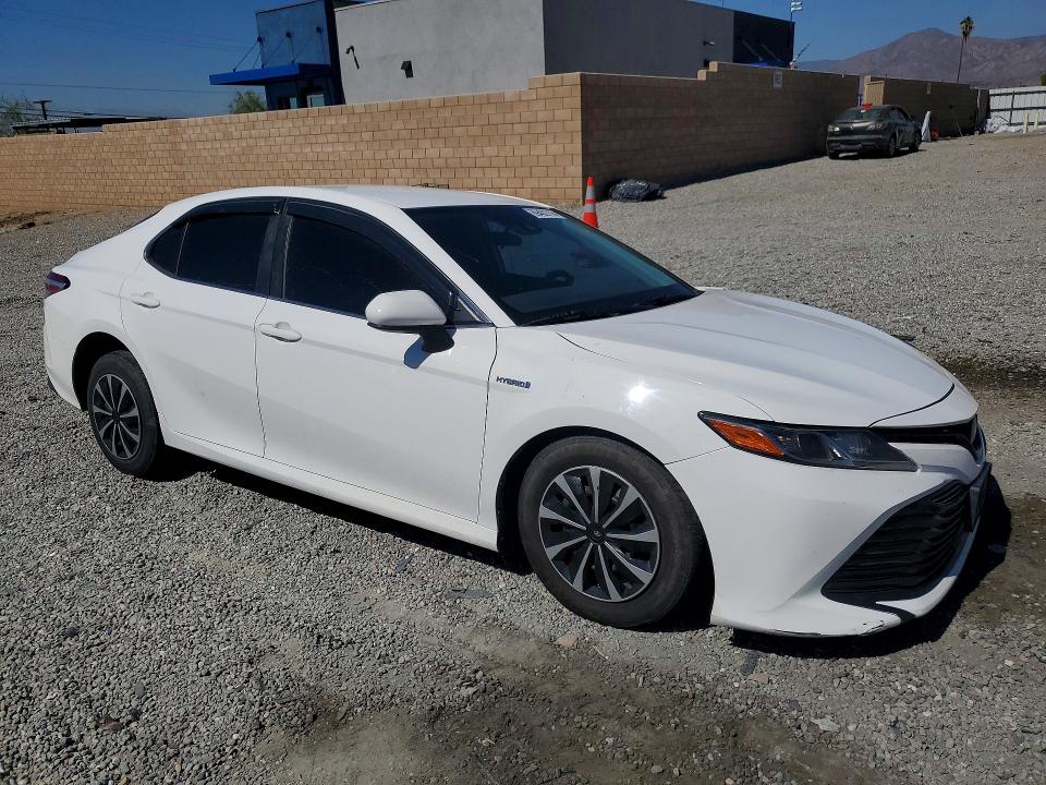 69462716 :رقم المزاد ، 4T1C31AK0LU539947 vin ، 2020 Toyota Camry مزاد بيع