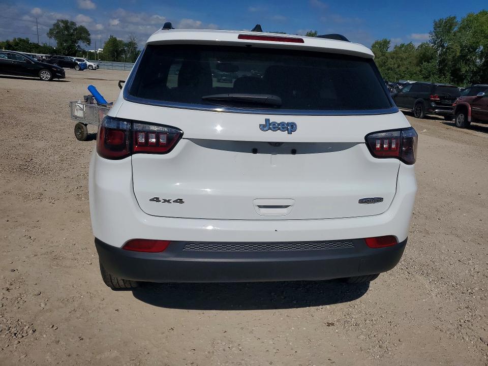 Продаж на аукціоні авто 2024 Jeep Compass, vin: 3C4NJDBNXRT118107, номер лоту: 68549016