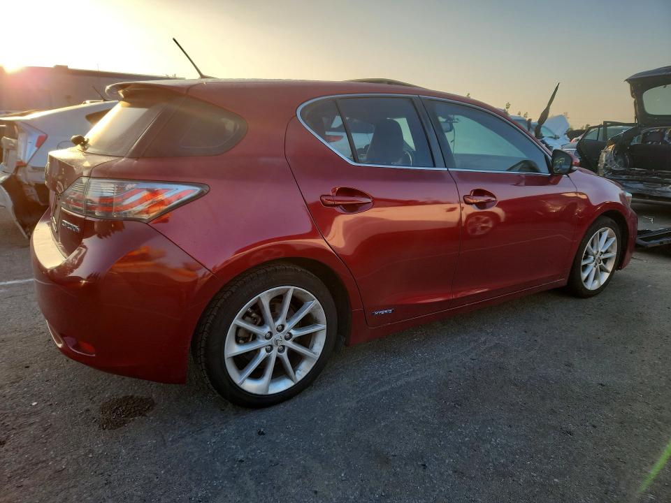 69515546 :رقم المزاد ، JTHKD5BH0D2122783 vin ، 2013 Lexus Ct مزاد بيع
