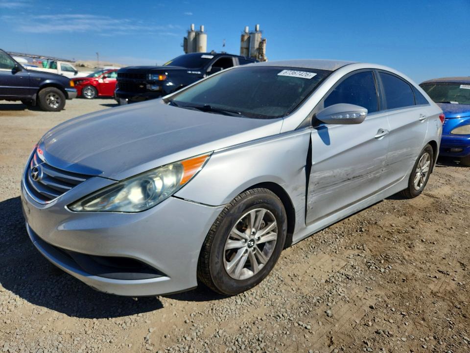 2014 Hyundai Sonata მანქანა იყიდება აუქციონზე, vin: 5NPEB4AC3EH821569, აუქციონის ნომერი: 67367426