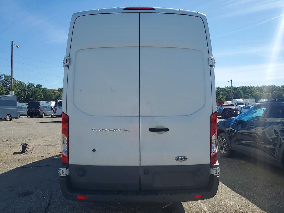 67498196 :رقم المزاد ، 1FTBW3XM3GKA87828 vin ، 2016 Ford Transit مزاد بيع