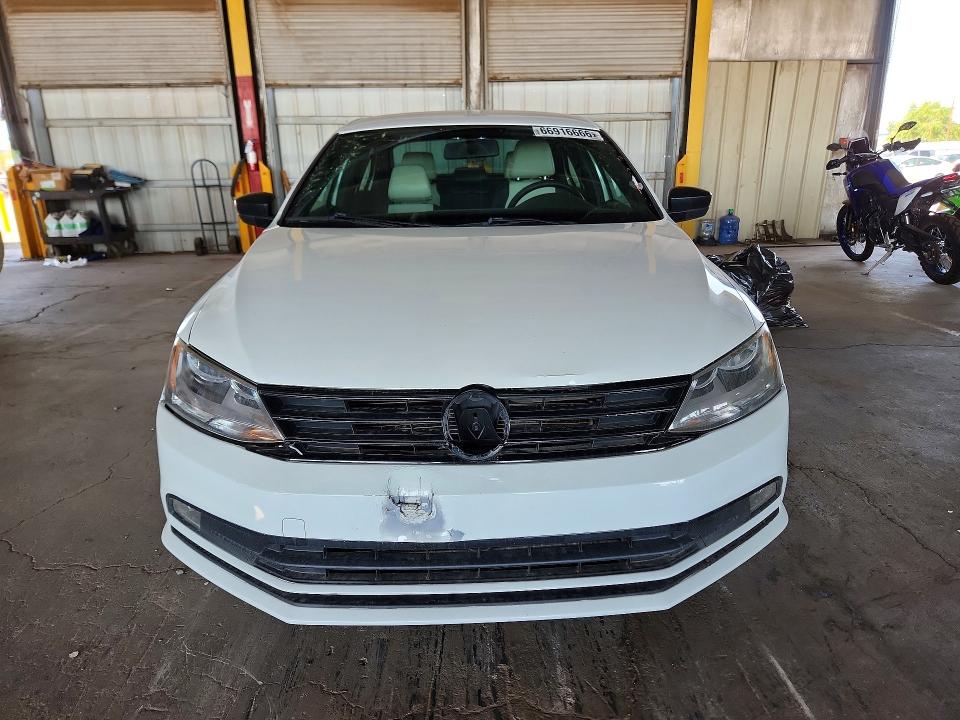 66916666 :رقم المزاد ، 3VWD17AJ4GM301373 vin ، 2016 Volkswagen Jetta مزاد بيع