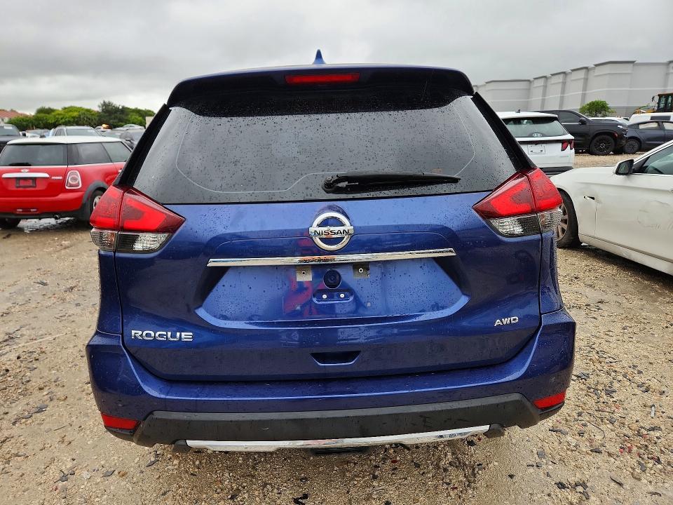 Продажа на аукционе авто 2018 Nissan Rogue, vin: KNMAT2MV7JP554495, номер лота: 70245576
