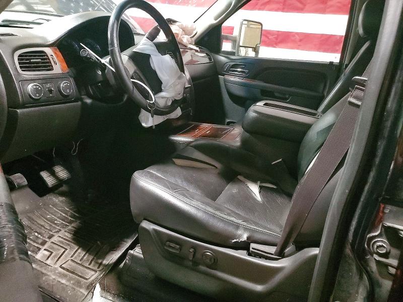 2014 Chevrolet Suburban მანქანა იყიდება აუქციონზე, vin: 1GNSKKE71ER225784, აუქციონის ნომერი: 66858346