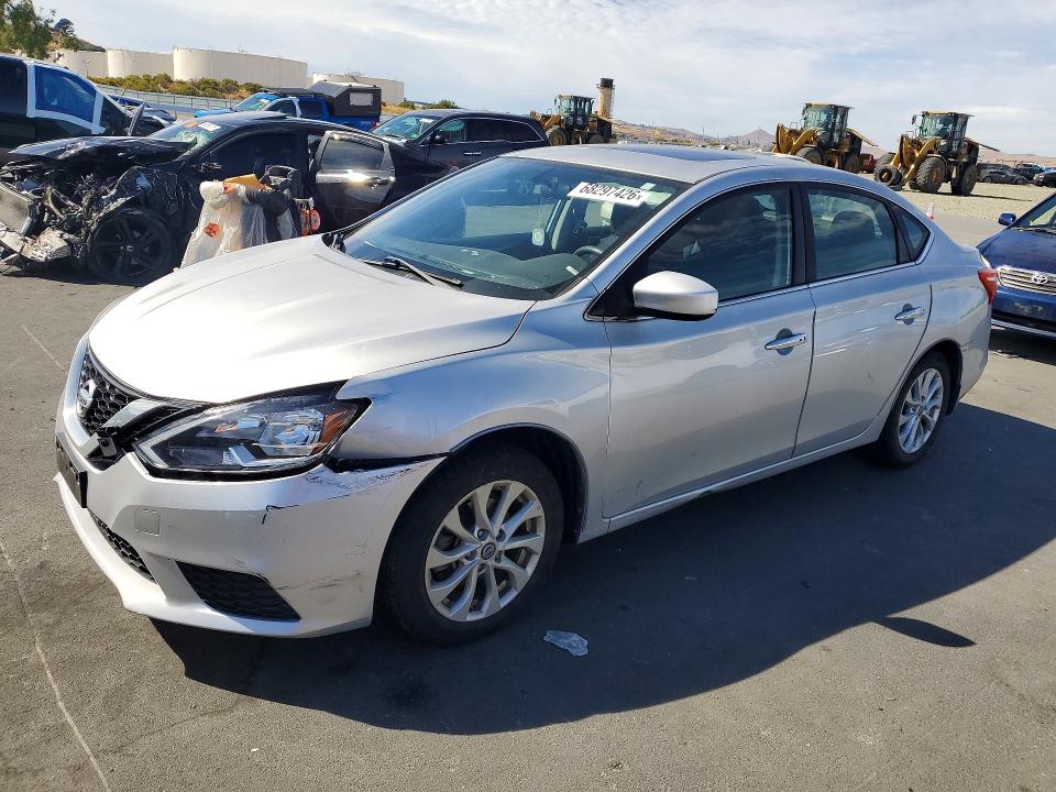 2016 Nissan Sentra მანქანა იყიდება აუქციონზე, vin: 3N1AB7APXGY211888, აუქციონის ნომერი: 68297426