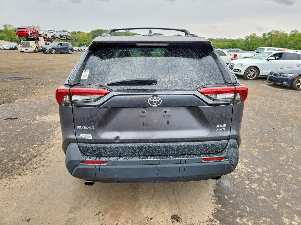 Продаж на аукціоні авто 2022 Toyota Rav4, vin: 2T3P1RFV9NC302703, номер лоту: 68007996