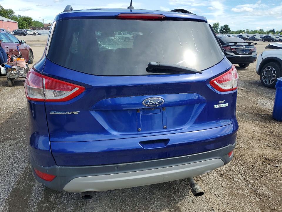 68094566 :رقم المزاد ، 1FMCU0G96FUB83178 vin ، 2015 Ford Escape مزاد بيع