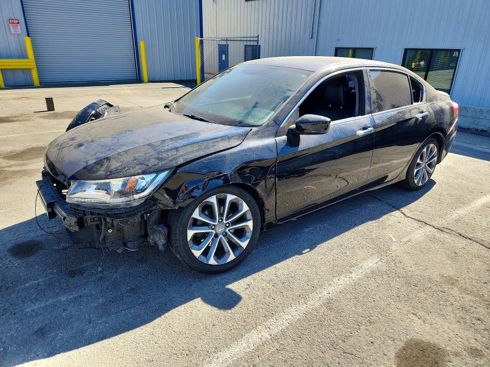 Auction sale of the 2015 Honda Accord, vin: 1HGCR2F56FA228574, lot number: 69618126