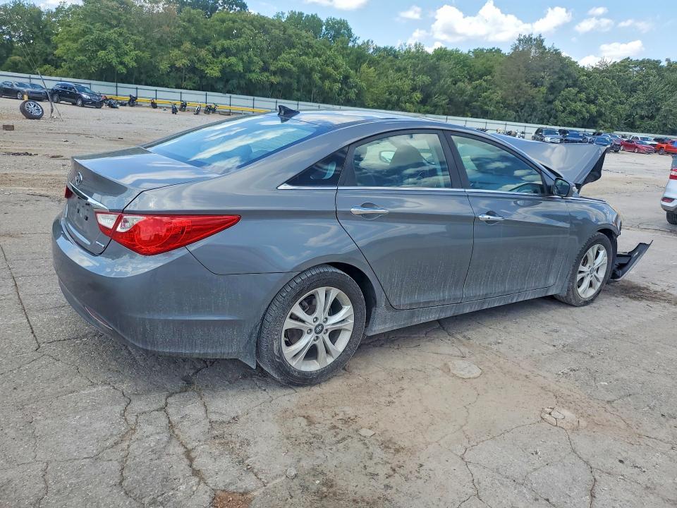 67850926 :رقم المزاد ، 5NPEC4AC6DH584524 vin ، 2013 Hyundai Sonata مزاد بيع