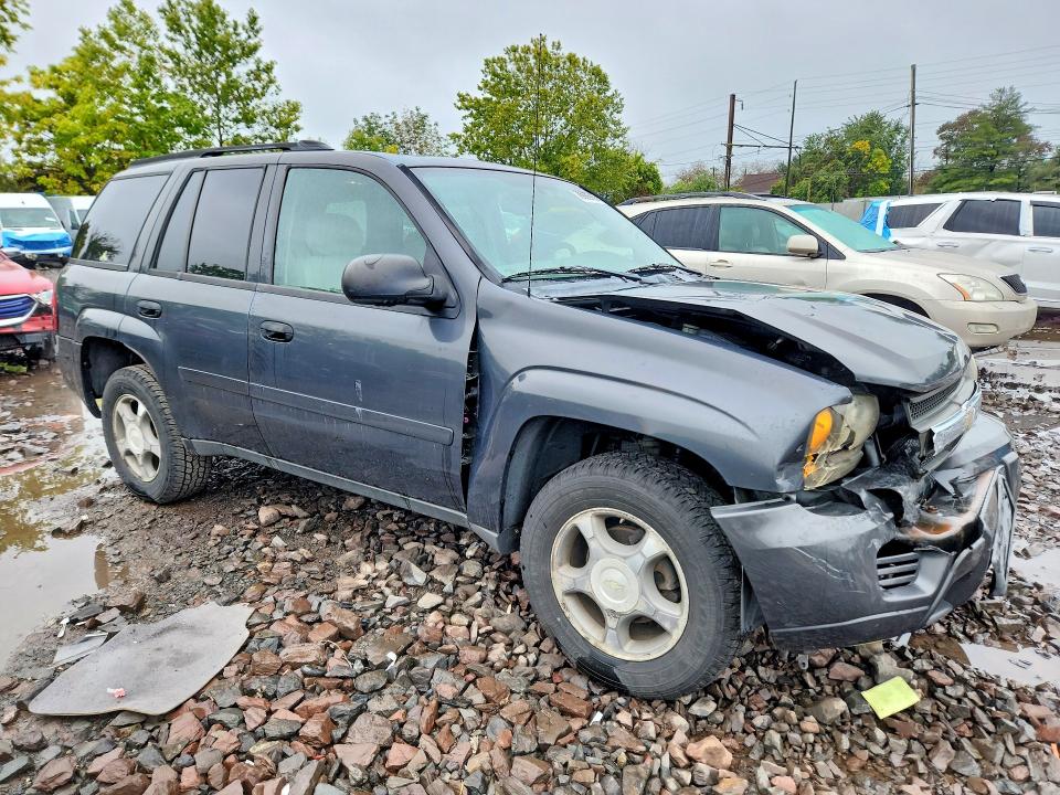 70628716 :رقم المزاد ، 1GNDT13S972244599 vin ، 2007 Chevrolet Trailblazer مزاد بيع