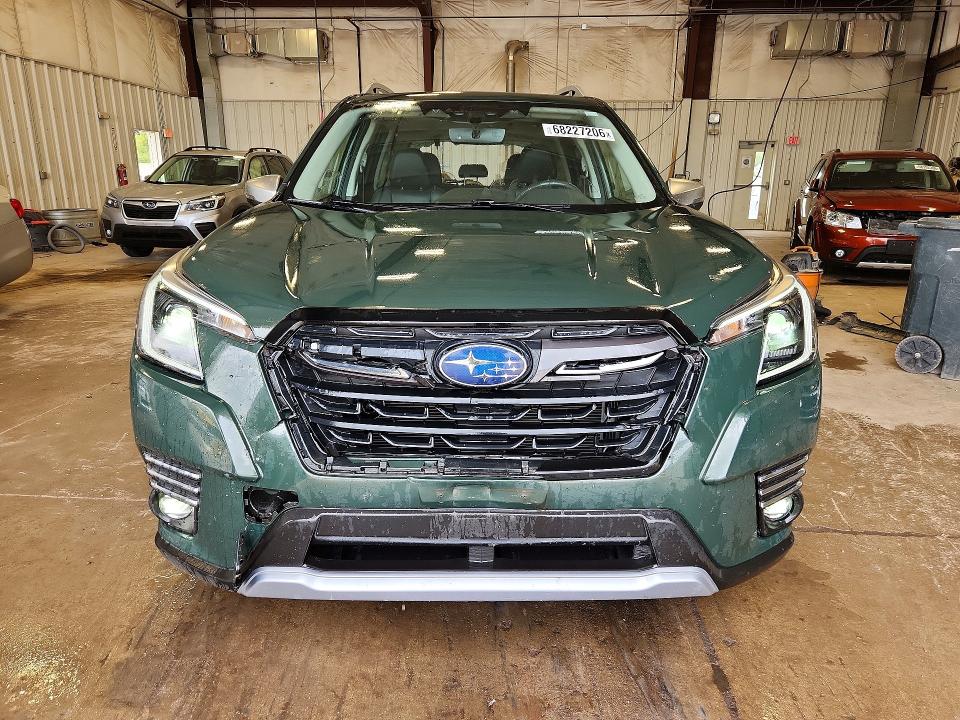 68227206 :رقم المزاد ، JF2SKARC1PH430090 vin ، 2023 Subaru Forester مزاد بيع