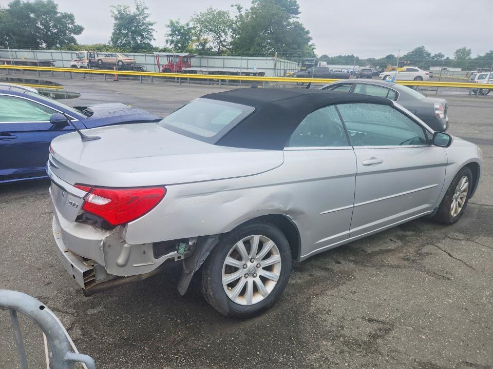 Aukcja sprzedaży 2011 Chrysler 200, vin: 1C3BC2EB3BN589299, numer aukcji: 66732846