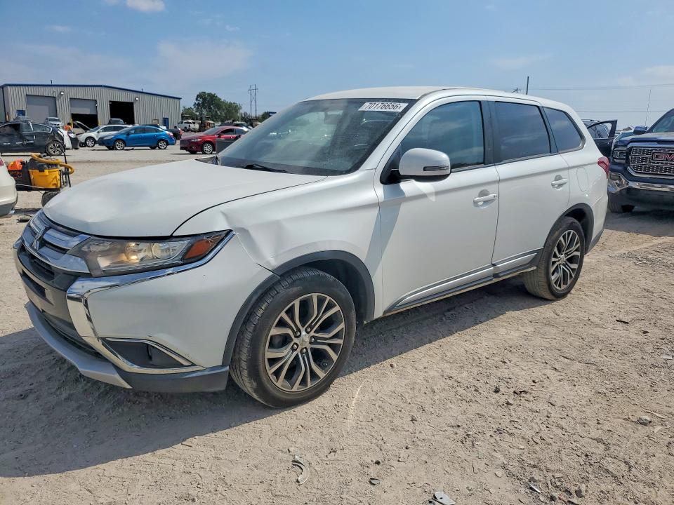 Aukcja sprzedaży 2016 Mitsubishi Outlander, vin: JA4AD3A32GZ002562, numer aukcji: 70176656