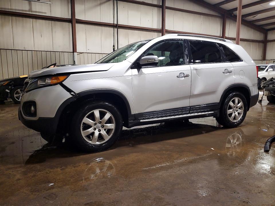 Auction sale of the 2013 Kia Sorento, vin: 5XYKT4A21DG372955, lot number: 71167336